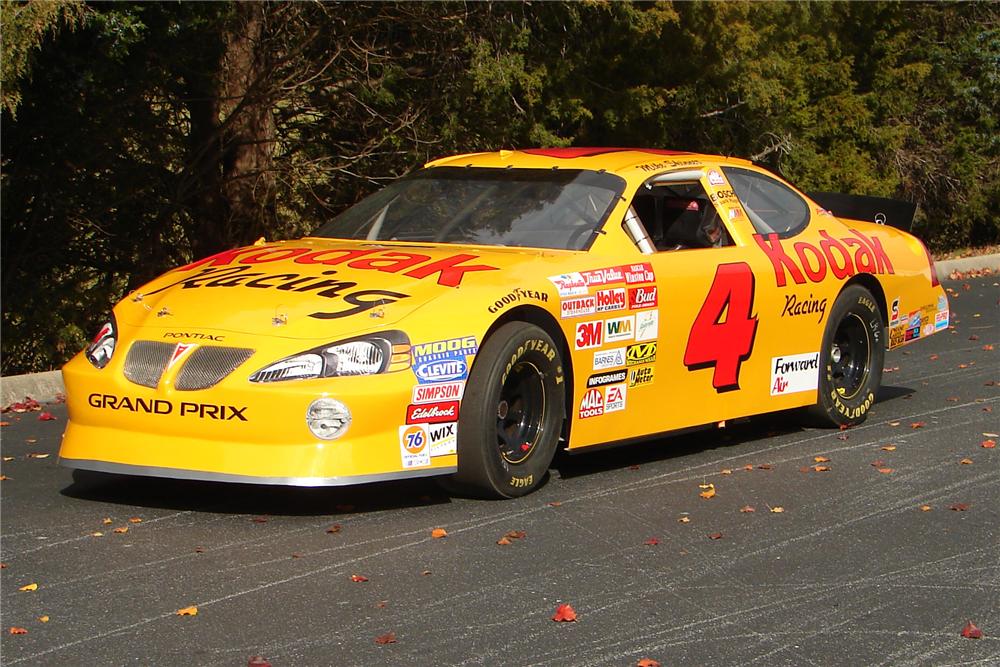 2003 PONTIAC GRAND PRIX NASCAR RACE CAR