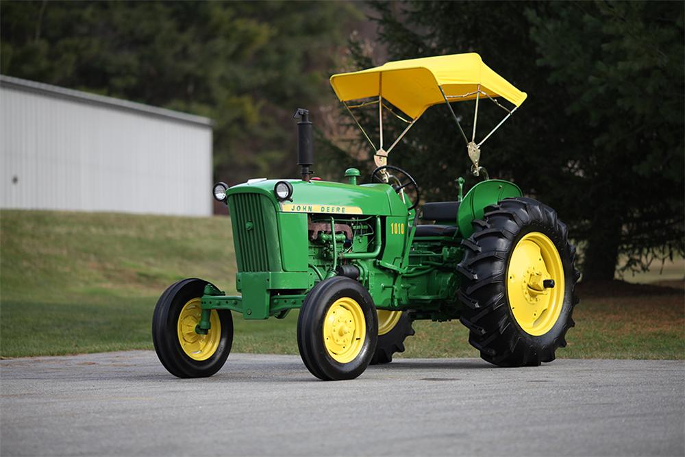 1964 JOHN DEERE 1010 TRACTOR