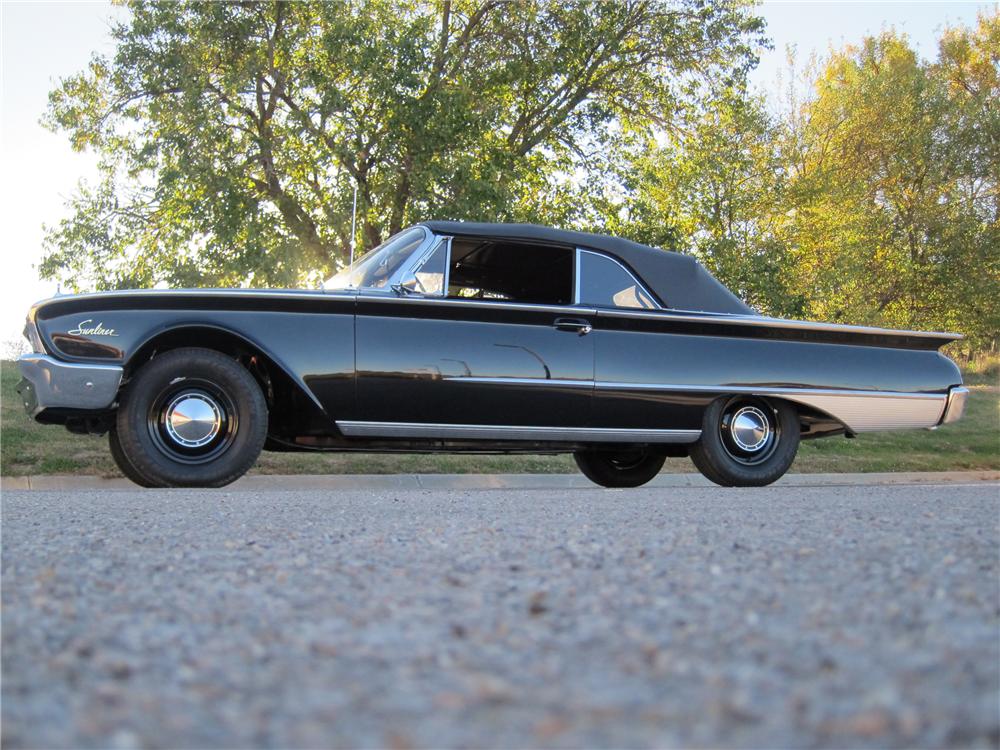 1960 FORD SUNLINER CONVERTIBLE