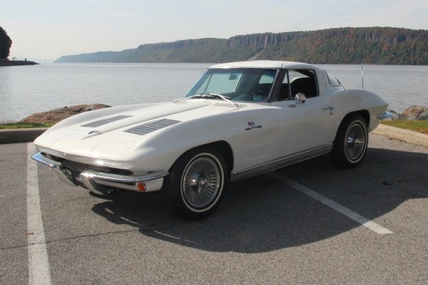 1963 CHEVROLET CORVETTE 2 DOOR COUPE