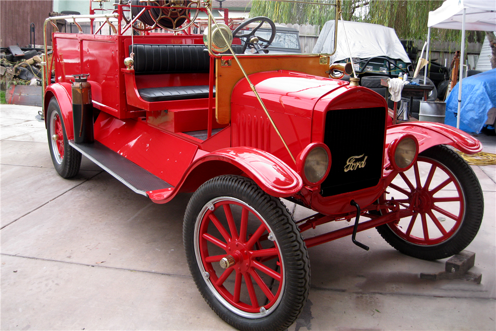1923 FORD MODEL T FIRE TRUCK