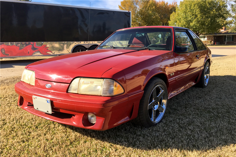 1987 FORD MUSTANG GT 