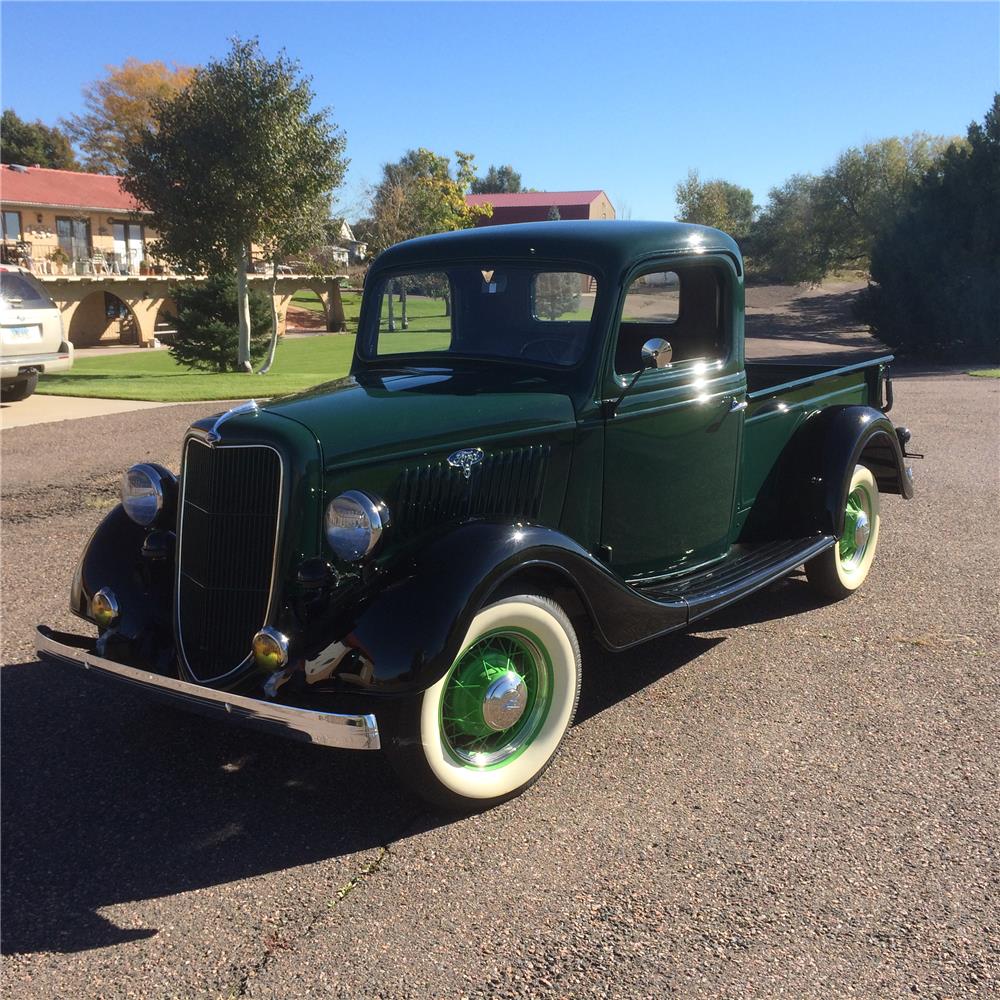 1935 FORD PICKUP