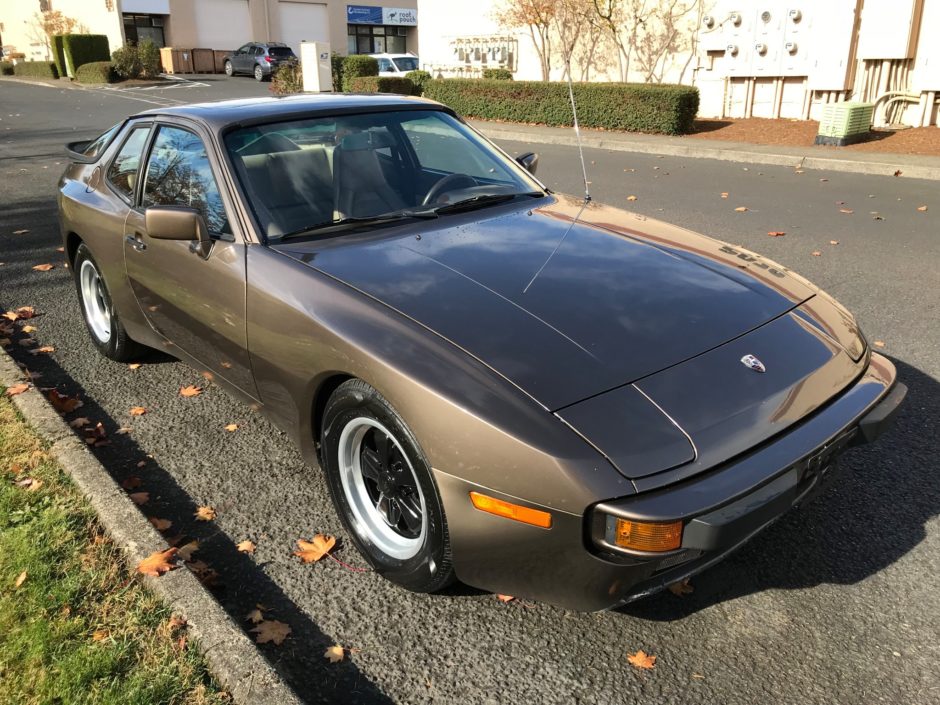 No Reserve: 1984 Porsche 944