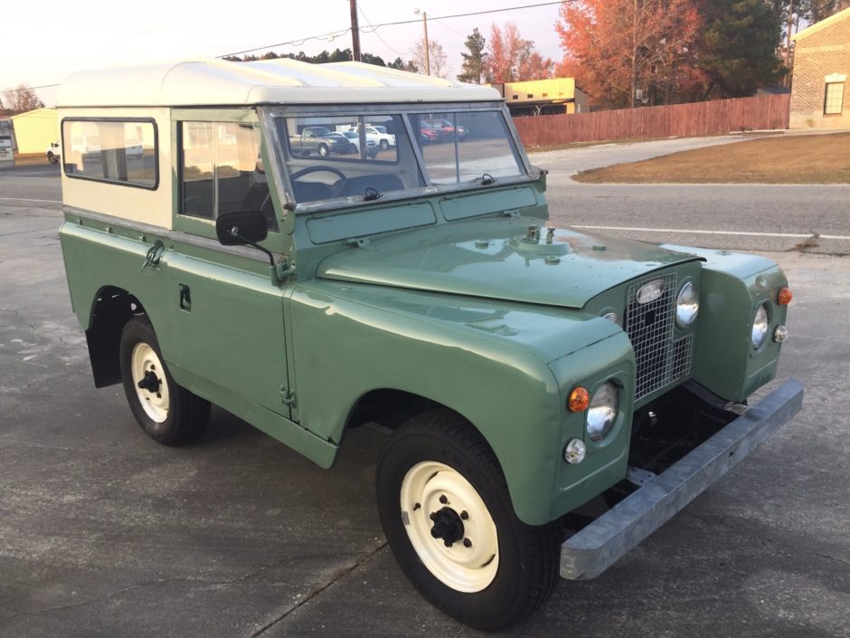 1967 Land Rover 88 Series IIA 4×4