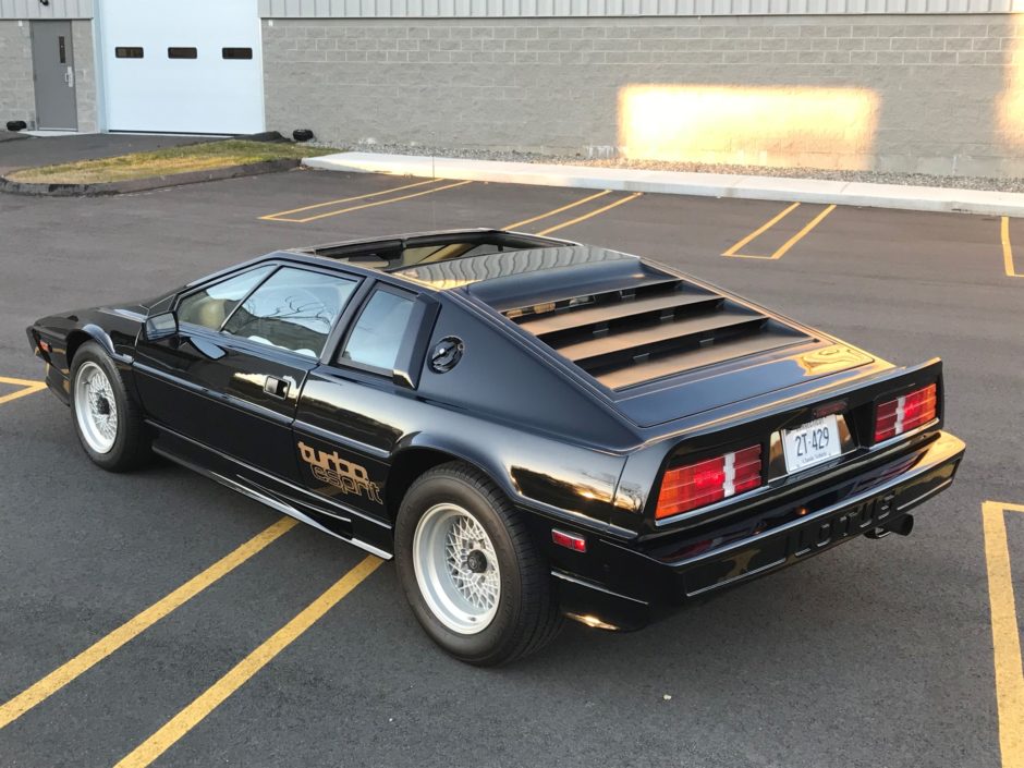 1986 Lotus Esprit HCi Turbo