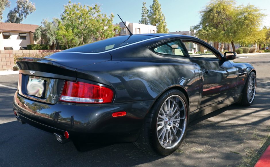 19K-Mile 2005 Aston Martin Vanquish S