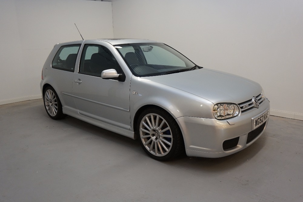 2003 Volkswagen Golf R32