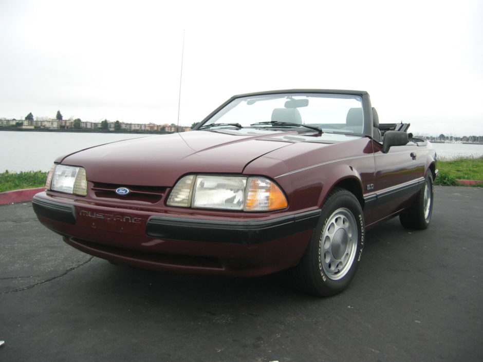 No Reserve: 1989 Ford Mustang LX 5.0 Convertible 5-Speed