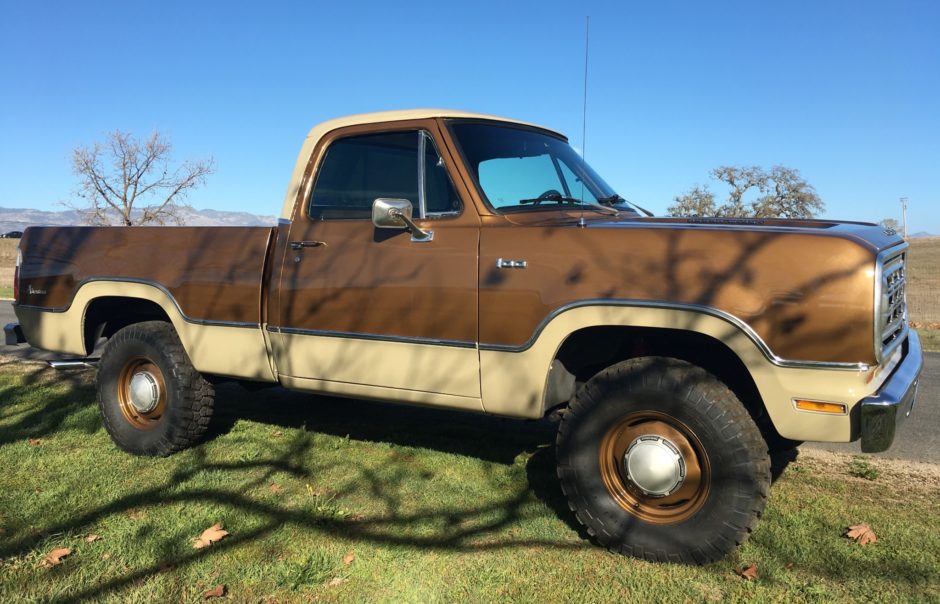 1975 Dodge W100 4X4 Pickup