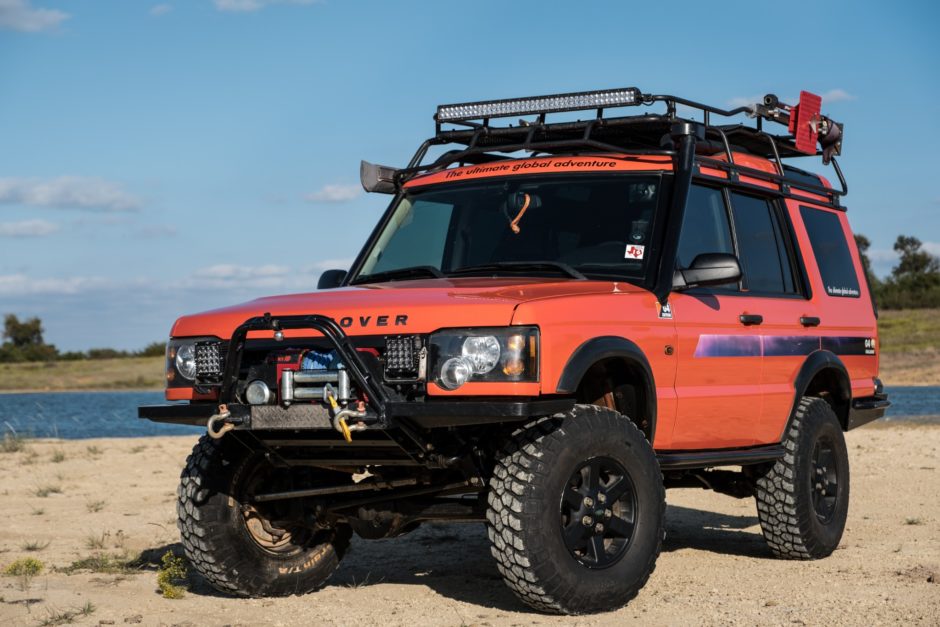 Modified 2004 Land Rover Discovery G4 Challenge