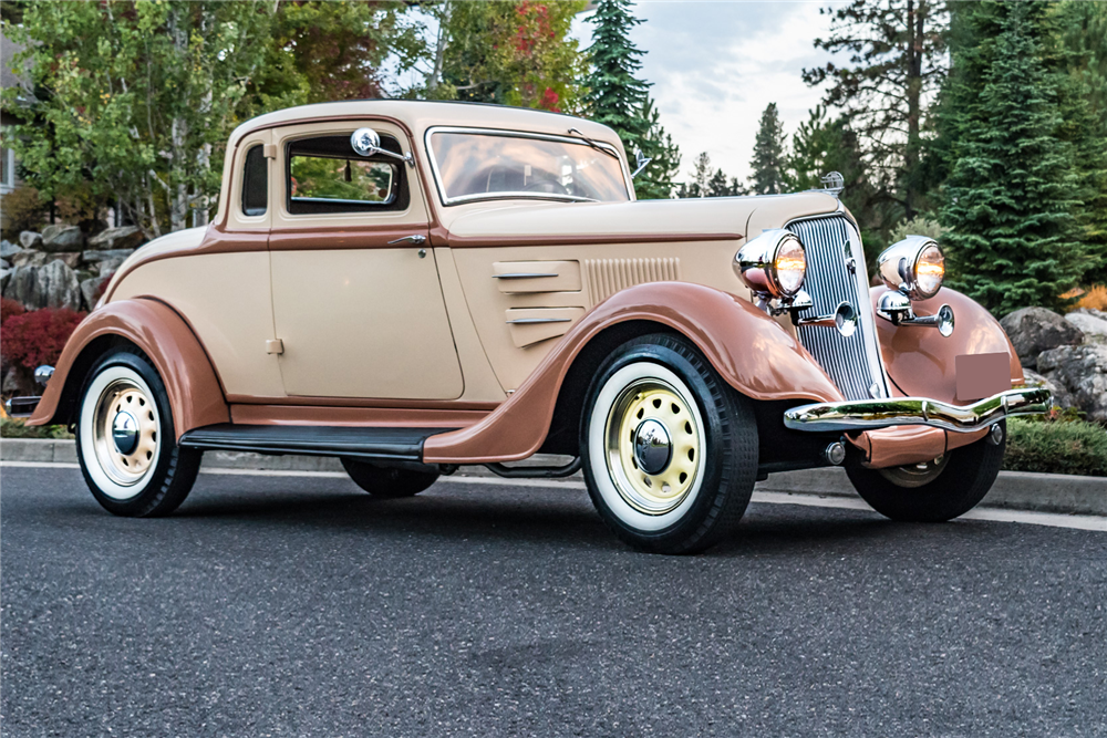 1934 PLYMOUTH DELUXE PE COUPE