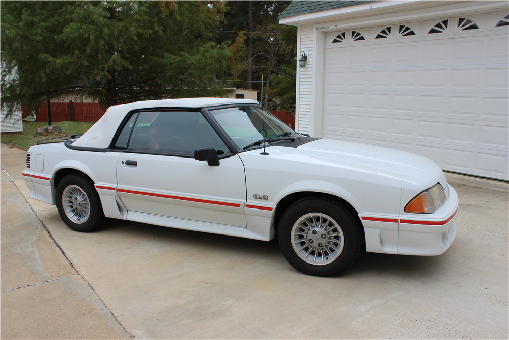 1990 FORD MUSTANG GT CONVERTIBLE