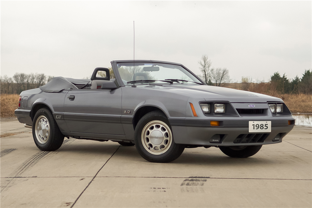 1985 FORD MUSTANG GT CONVERTIBLE