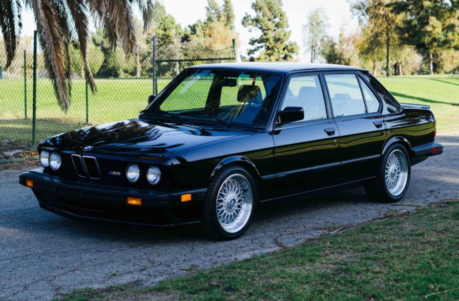 Dinan Turbocharged 1988 BMW M5