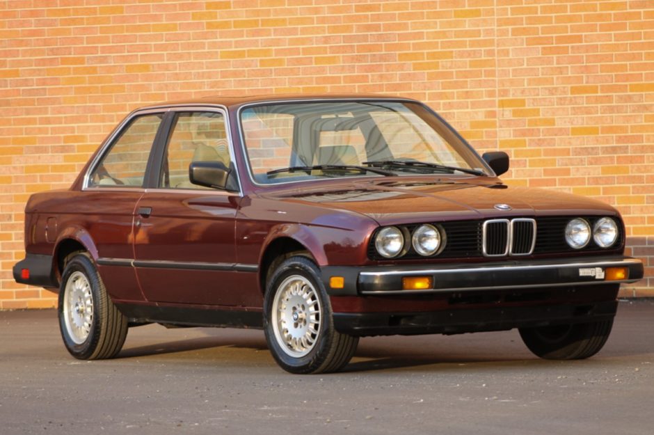 No Reserve: 1984 BMW 318i
