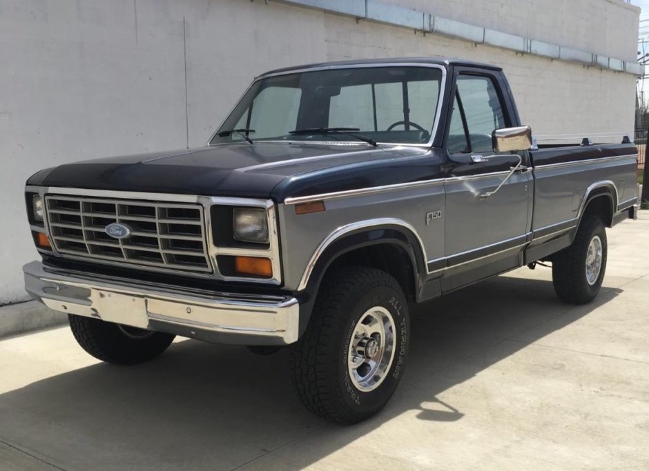 1984 Ford F-150 4×4 4-Speed