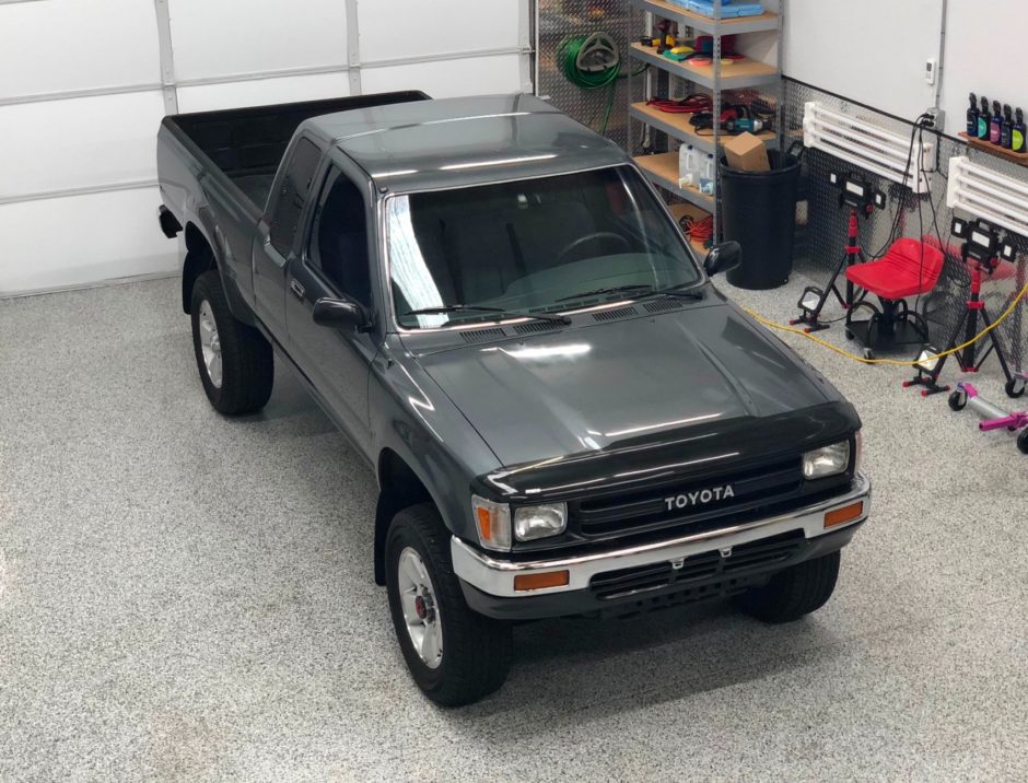No Reserve: Supercharged 1990 Toyota 4×4 Pickup 3.4L V6 5-Speed