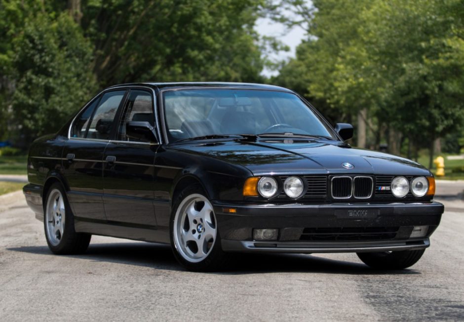 1991 BMW M5