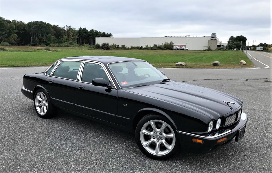 22K-Mile 2003 Jaguar XJR