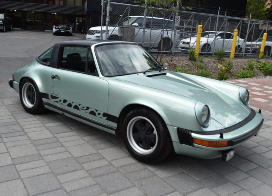 1975 Porsche 911 Carrera Targa