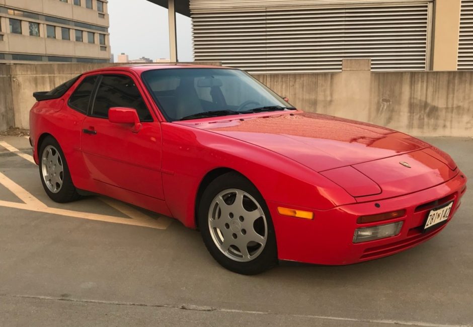 1988 Porsche 944 Turbo S