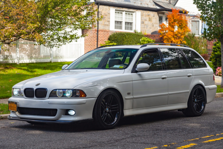 Supercharged 2002 BMW 540i Touring 6-Speed