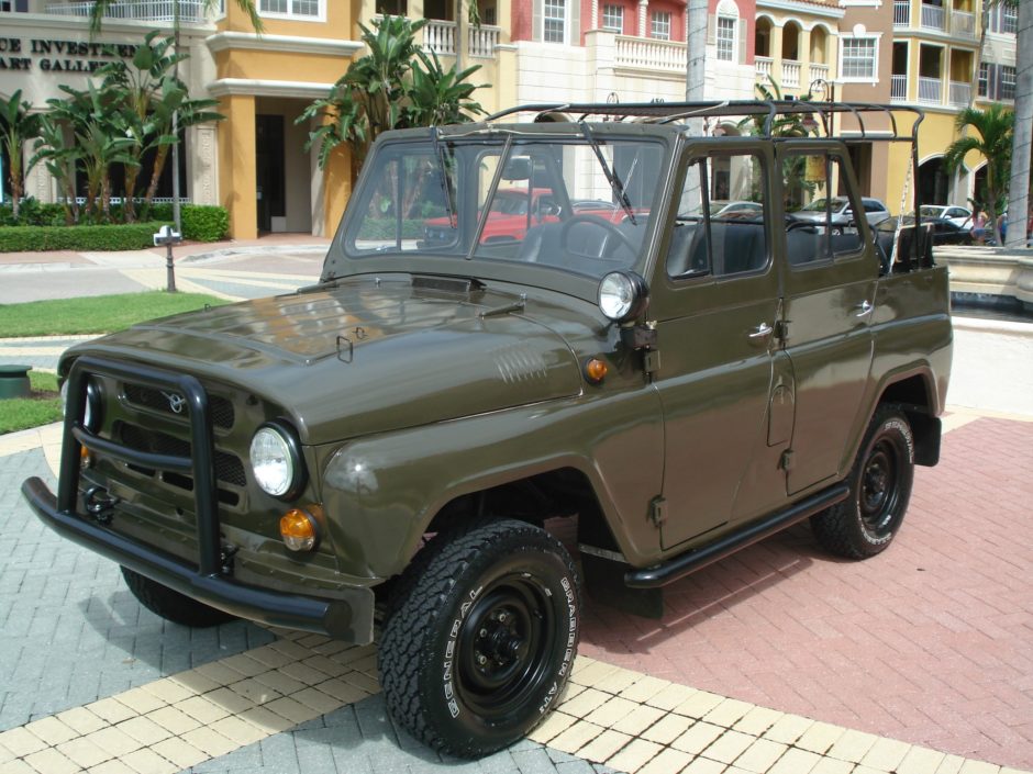 No Reserve: 1980 UAZ 469B