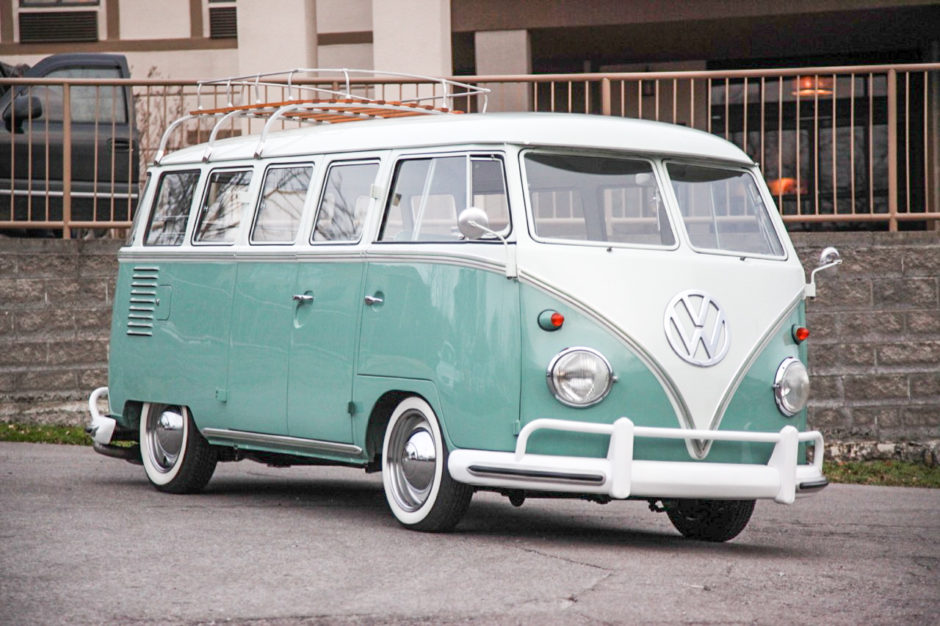 1961 Volkswagen Type 2 15-Window Bus