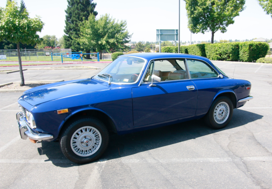 Blue-Plate 1974 Alfa Romeo GTV