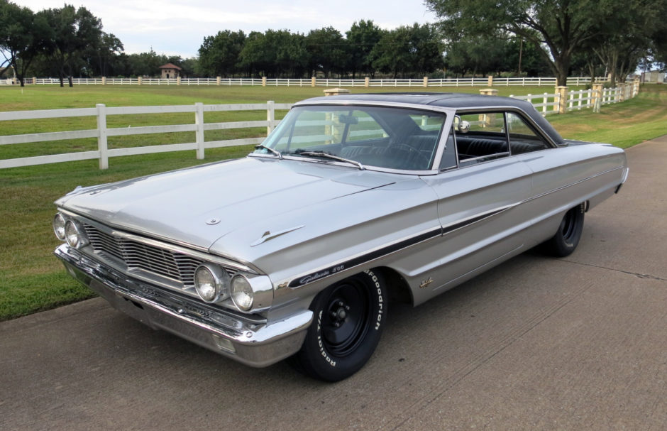 427-Powered 1964 Ford Galaxie 500 5-Speed