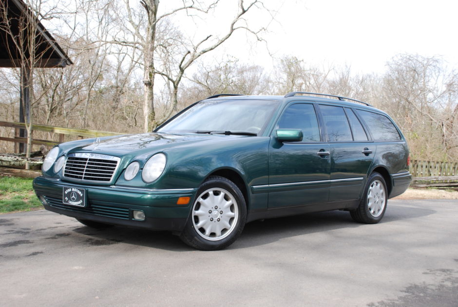 No Reserve: 1999 Mercedes-Benz E320 Wagon