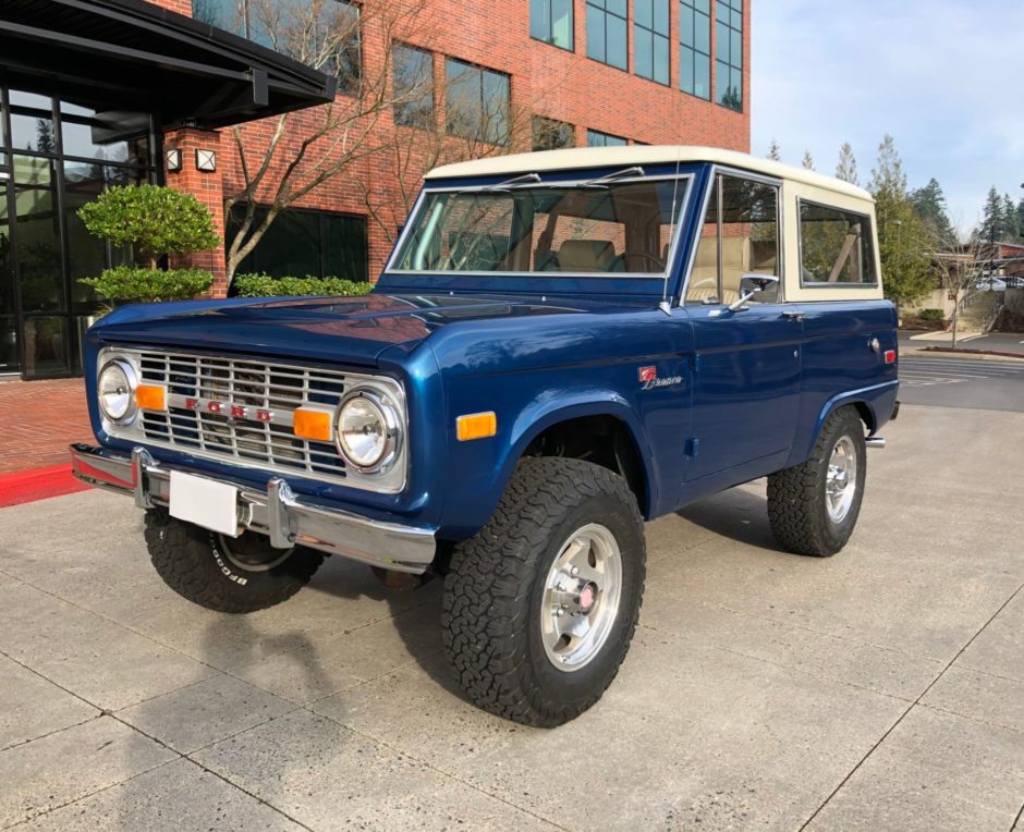 1976 Ford Bronco Sport 5-Speed