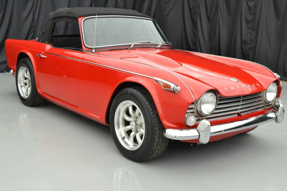 1966 Triumph TR4A IRS