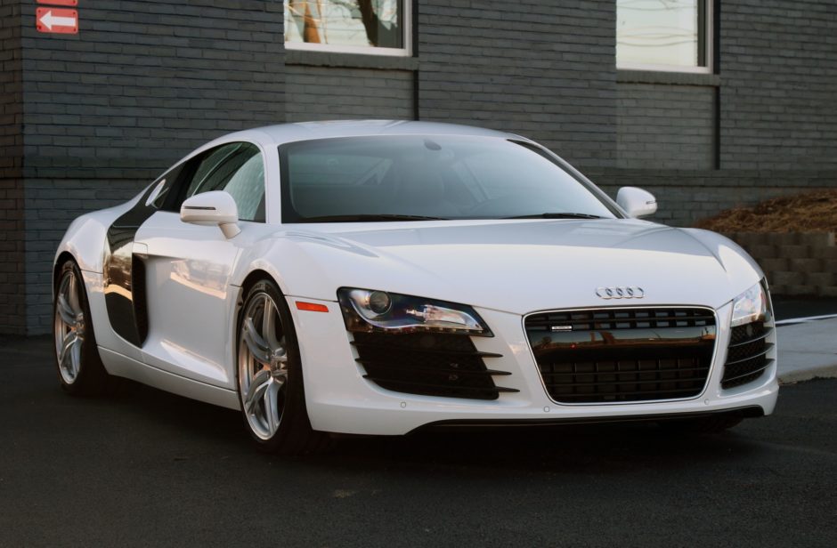 14k-Mile Supercharged 2009 Audi R8 6-Speed