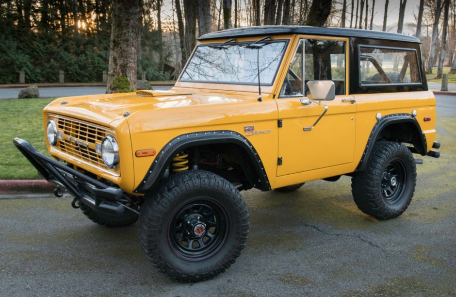Modified 1972 Ford Bronco Sport